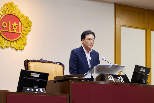 이만규 대구시의회 의장이 10일 열린 제317회 정례회 제1차 본회의에 참석해 개회사를 전하고 있다. 대구시의회 제공