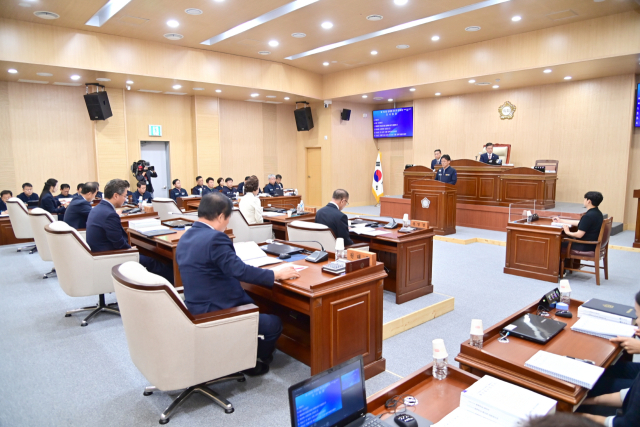 청송군의회 본회의 모습. 청송군의회 제공