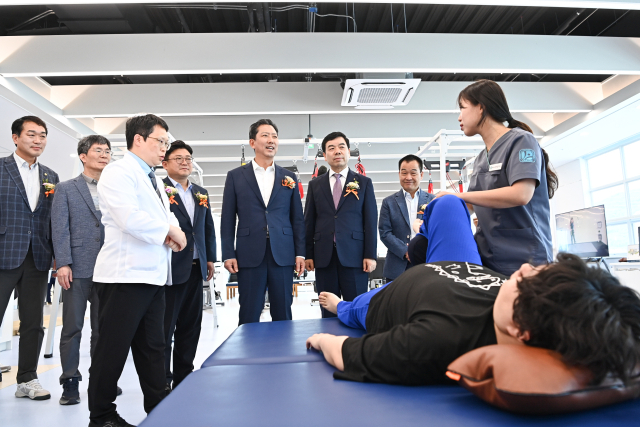 경북 구미시는 12일 산재 근로자를 위한 공공재활의료 서비스를 제공하는 