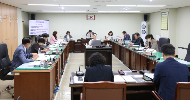 13일 오전 10시 달서구의회 기획재정위원회는 회의를 열고 달서구청의 추가 재정 요구안을 심사했다. 달서구의회 제공.