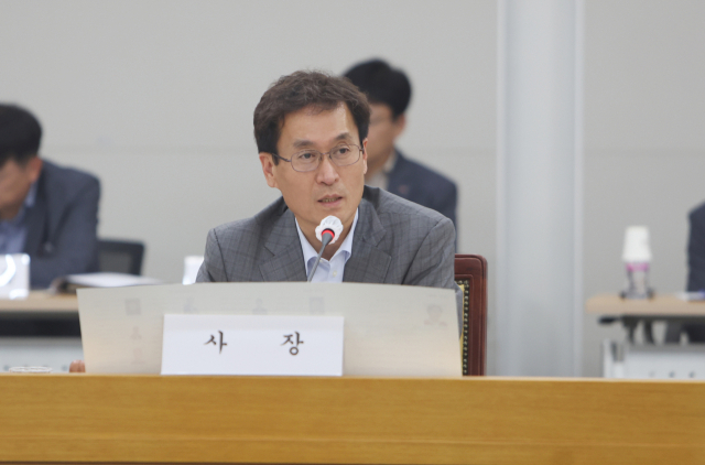 함진규 한국도로공사 사장이 지난 16일 임원들에게 내부통제의 중요성을 강조하고 있다. 한국도로공사 제공