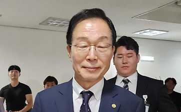 임종식 경북교육감 뇌물수수 혐의 2심 무죄