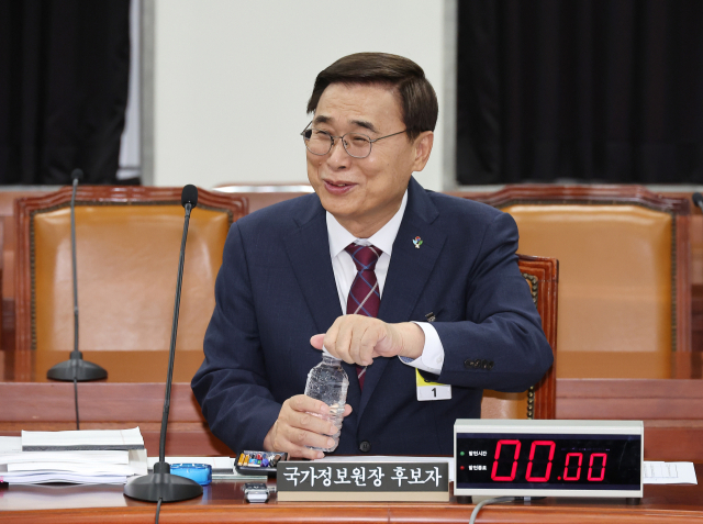 이종석 국정원장 후보자 청문보고 채택…이르면 오늘 임명