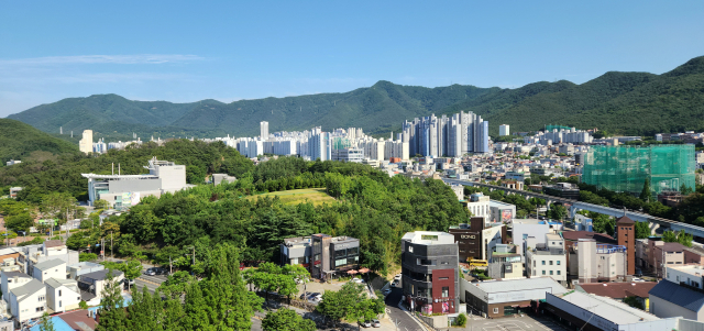 더파크 수성못 84C 타입 용지봉 전경. 더파크 수성못 제공