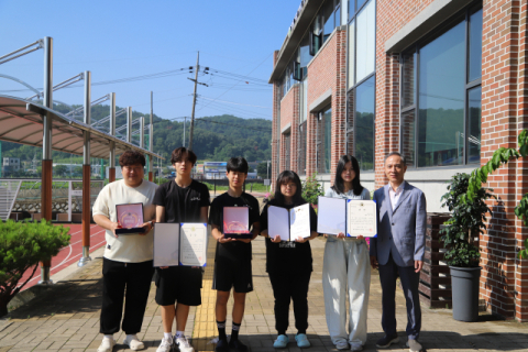 한울안중학교, '제1회 와룡문예대전'에서 최우수상 수상