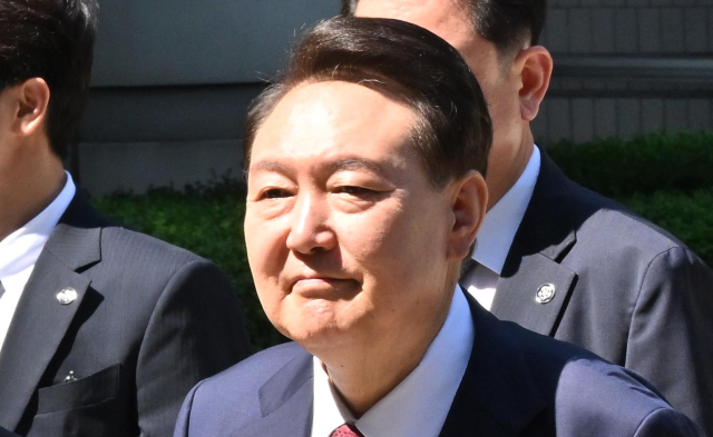내란특검, 尹 체포영장 청구 