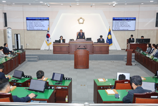 의성군의회는 26일 생활 밀착형 조례 3건을 제정하고 제282회 제1차 정례회를 16일 폐회했다. 의성군의회 제공.