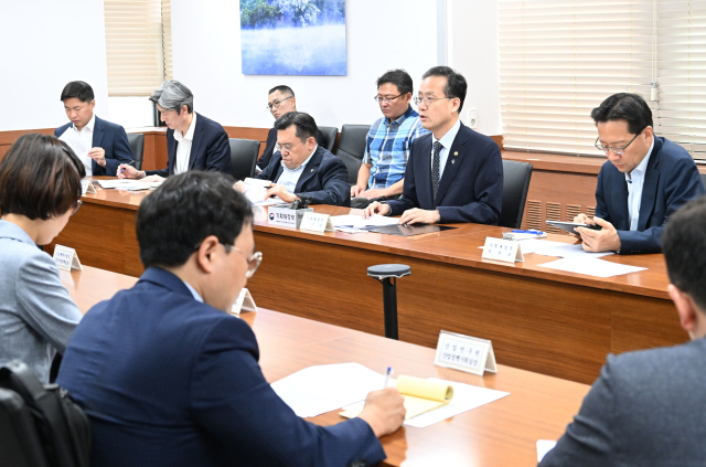 이형일 기획재정부 장관 직무대행 1차관이 27일 서울 종로구 정부서울청사에서 열린