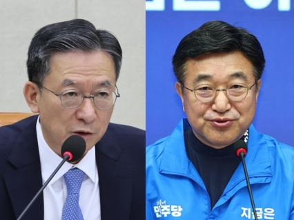 더불어민주당 정성호 의원, 윤호중 의원. 연합뉴스