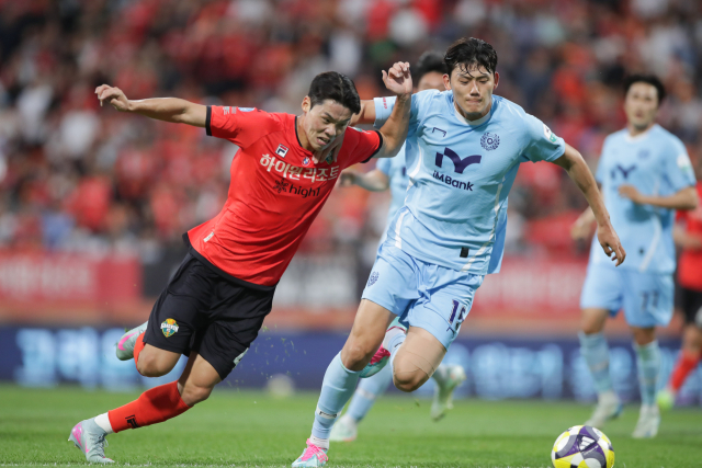 지난 20라운드 대구FC와 강원FC의 경기 모습. 한국프로축구연맹 제공
