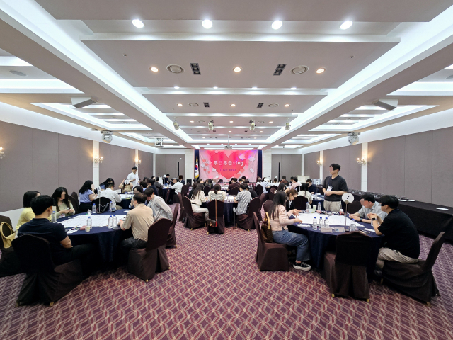경북 구미시는 지난 상반기 총 21쌍의 커플을 매칭시킨 미혼남녀 커플매칭 프로젝트 