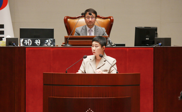 김재원 조국혁신당 의원이 지난달 30일 국회 예산결산특별위원회에서 질의하는 모습. 의원실 제공