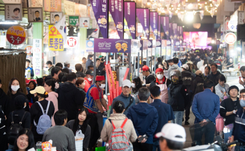 20만 명 찾은 구미 낭만야시장, 재방문 의향 98%