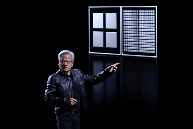 엔비디아 젠슨 황 최고경영자(CEO)는 인공지능(AI) 시대를 대비한 GPU 개발로 회사를 세계 시가총액 1위 기업으로 성장시켰다. 연합뉴스