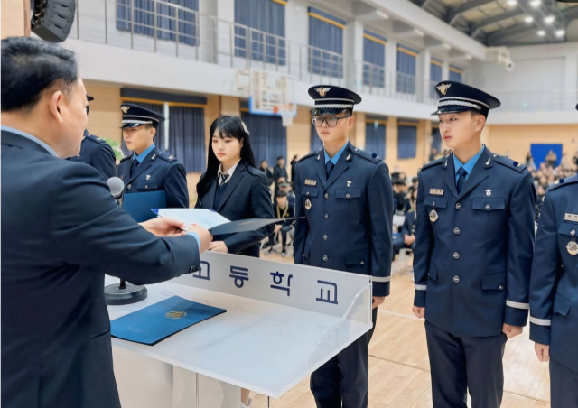 대구 조일고등학교는 공군 부사관(8급 공무원 직급) 253기 1차 선발에서 총 32명이 합격해 전국 고교 중 최다 합격자 수를 기록했다. 대구시교육청 제공