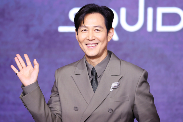 배우 이정재가 9일 서울 용산구 드래곤시티 호텔에서 열린 넷플릭스 글로벌 흥행작 