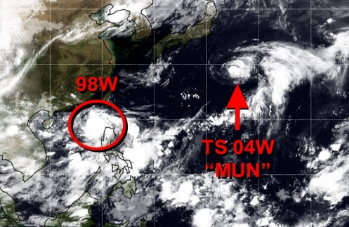미국 합동태풍경보센터(JTWC, Joint Typhoon Warning Center) 감시 98W 열대요란(일본기상청 표기 열대저압부b, 향후 4호 태풍 다나스 발달 전망), 3호 태풍 문. JTWC 홈페이지