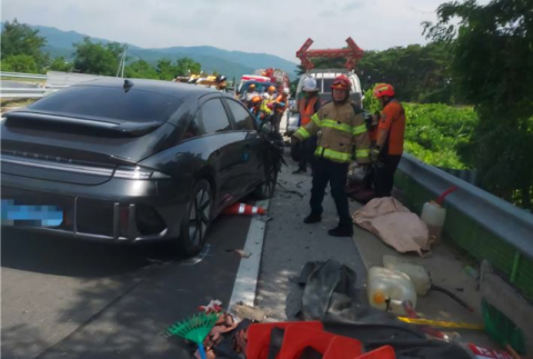 상주서 제초작업중인 차량 덥쳐 작업자 등 2명 중상
