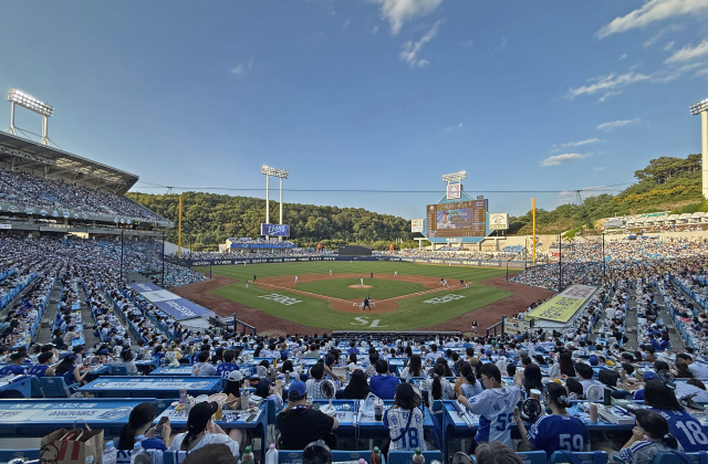 5일 대구 삼성라이온즈파크 전경. 이날 라팍은 시즌 35번째 매진을 기록했다. 삼성 제공