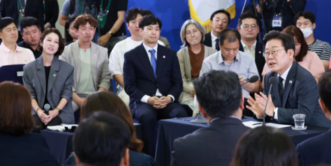 정규재 