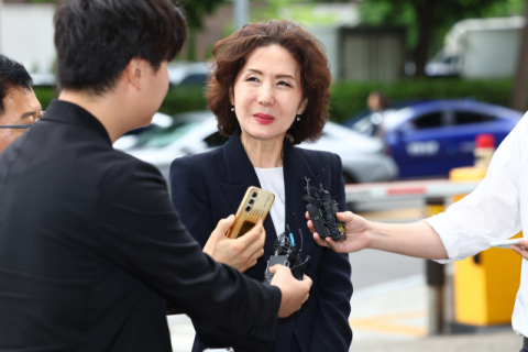 이진숙, 중학생 딸 美조기유학 논란에 