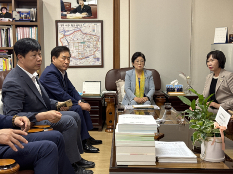 대구 서구의회, 시에 도시철도 순환선 노선 변경 건의문 전달…일각선 '뒷북' 지적