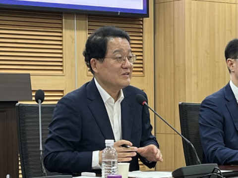 남성욱 숙명여대 석좌교수