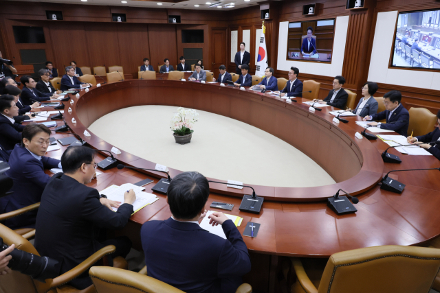 김민석 국무총리가 10일 서울 종로구 정부서울청사에서 열린 국정현안관계장관회의에서 발언하고 있다. 연합뉴스