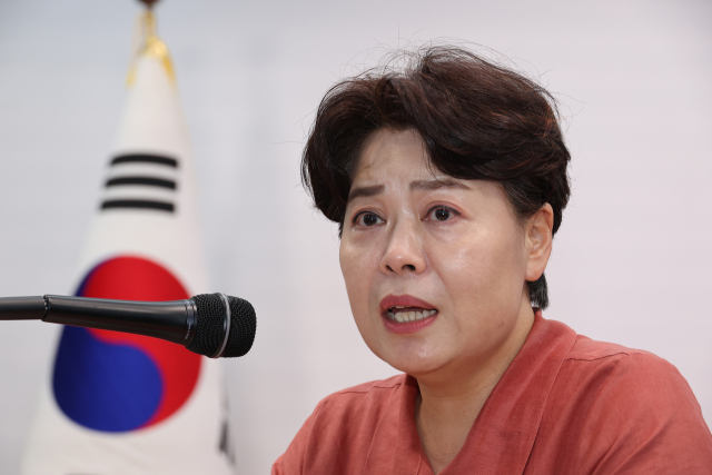 국민의힘 윤희숙 혁신위원장이 13일 서울 여의도 중앙당사에서 기자간담회를 하고 있다. 연합뉴스
