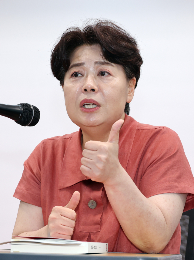 국민의힘 윤희숙 혁신위원장이 13일 서울 여의도 중앙당사에서 기자간담회를 하고 있다. 연합뉴스