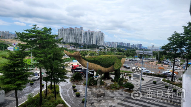 포항역 광장에