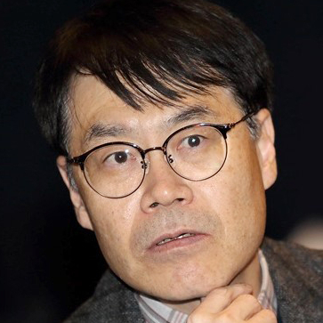[매일칼럼-김교영] 국힘은 지지를 잃고, 민주당은 절제를 모르고