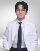 유문형 서울바른피부과의원 원장.