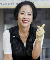 '착한 맛집' 옛고을 숯불촌 강금숙 대표 