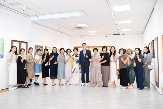 (사)한국전통민화연구소의 민화 전시회가 경북 구미 예 갤러리에서 7월 15일부터 20일까지 열린다. 구미시 제공