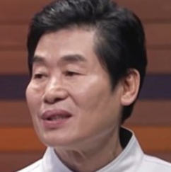 '이연복 국밥' 세균수 기준 부적합 판정…판매 중단