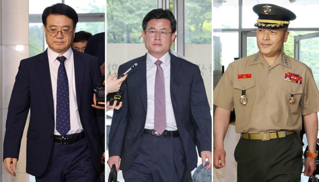 채상병 사망 당시 경북경찰청장이었던 최주원 경찰청 미래치안정책국장(왼쪽부터), 윤석열 전 대통령의 복심으로 불려 온 강의구 전 대통령실 부속실장, 채상병 사망 사건 초동조사 당시 수사외압을 폭로했던 박정훈 해병대 수사단장(대령)이 16일 서울 서초구 순직해병특검 사무실에 출석하고 있다. 연합뉴스