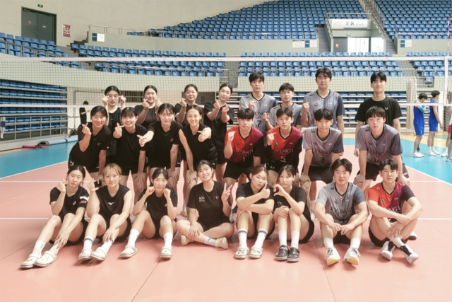 경일대 배구부(사진)는 최근 2025 전국대학배구 고성대회에서 우승·준우승이라는 성과를 거뒀다. 경일대 제공