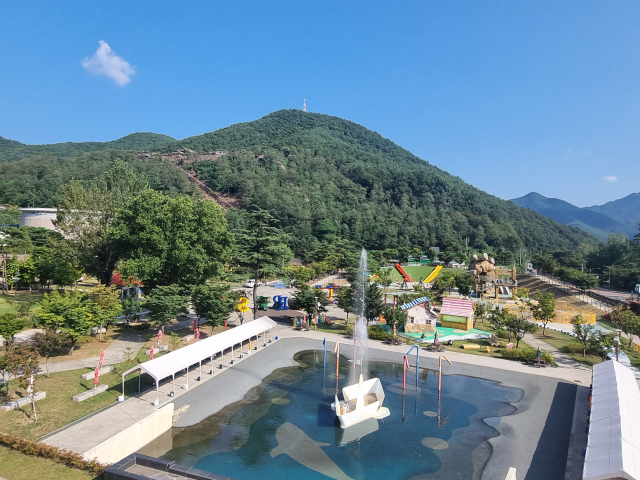 문경시청 홈피 실시간 영상에 잡힌 문경 에코월드 모습. 고도현 기자
