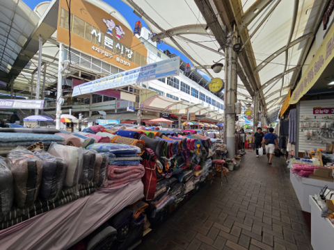 대구 서문시장 상가서 불…연기 흡입 환자 병원 이송