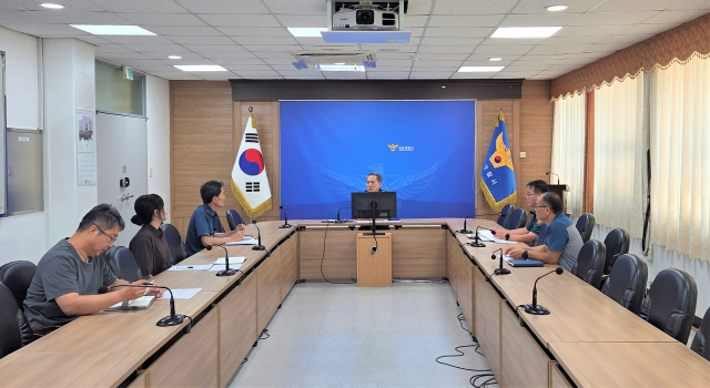 청송경찰서가 30일 경찰서 소회의실에서 관계성 범죄에 대한 대응력 강화를 위한 정례 회의를 열었다. 청송경찰서 제공