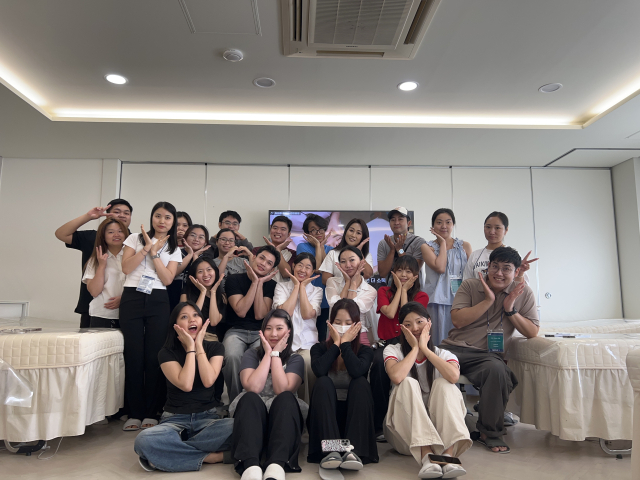 대구한의대 글로컬 PBL 프로그램을 마친 유학생들의 단체 사진. 대구한의대 제공