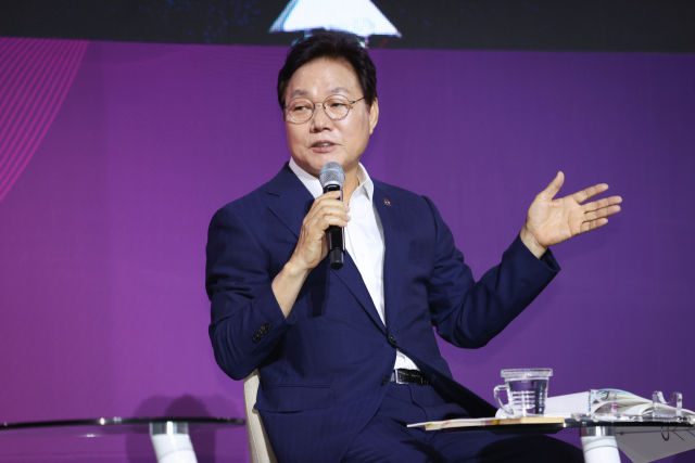 박 지사는 5일 양산 웅상지역 발전을 위해 도가 적극 지원하겠다고 약속했다. 경남도 제공