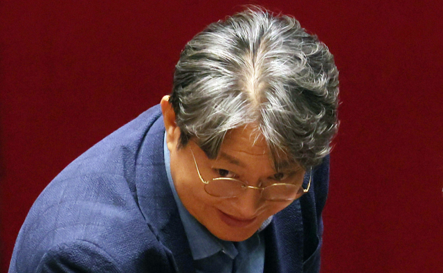 경찰 '차명주식거래 의혹' 이춘석 입건