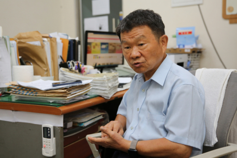 [김도훈 기자의 한 페이지]1998년 대구 여대생 사망사건···27년째 진실 좇는 아버지 정현조 씨 