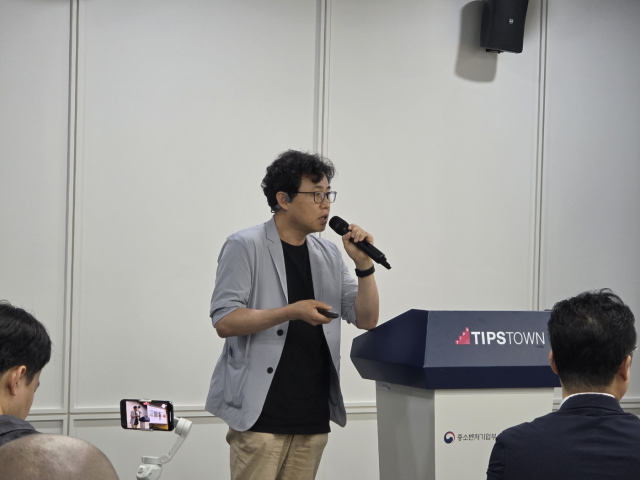 의료영상의 해상도를 16배 향상시키는 인공지능(AI) 기술을 개발한 메디에스알이 대구에서 열린 기술창업 경진대회에서 대상을 수상하며 주목을 받고 있다. 메디에스알 제공