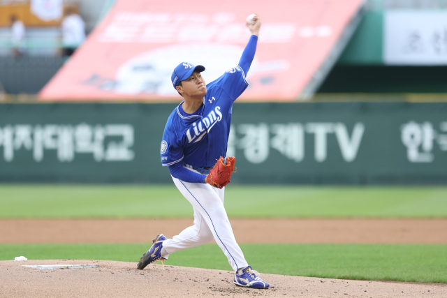삼성 라이온즈의 이승현이 6일 인천에서 열린 SSG 랜더스와의 경기에 선발 등판해 역투하고 있다. 삼성 제공