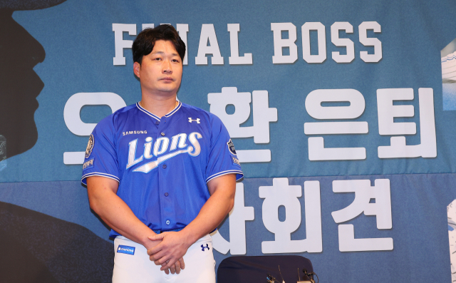 삼성 라이온즈 투수 오승환이 7일 인천 오라카이 송도파크 호텔에서 은퇴 기자회견을 하고 있다. 연합뉴스