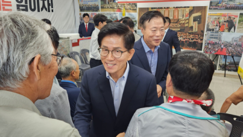 김문수 국힘대표 후보, 상주·문경서 당심 호소…