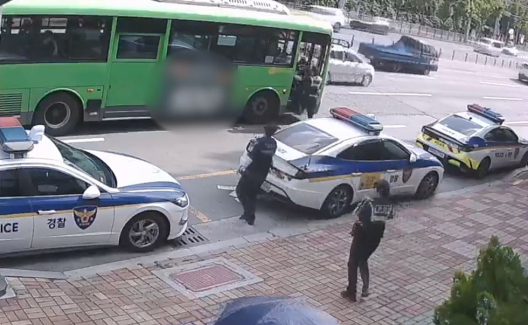 대구 시내버스서 쓰러진 중학생, 기사·승객 등 합심해 구조